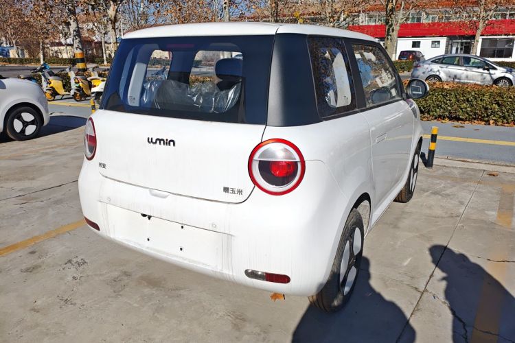 长安启源 长安Lumin 2024款 130km 清悦款车身外观7