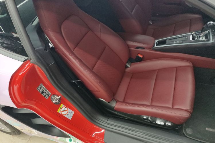 保时捷718 2022款 Cayman 2.0T局部细节41