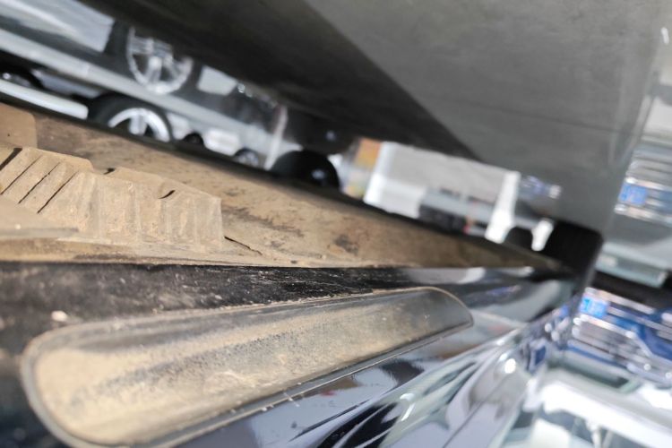 宝马5系 2022款 改款二 525Li M运动套装局部细节9001