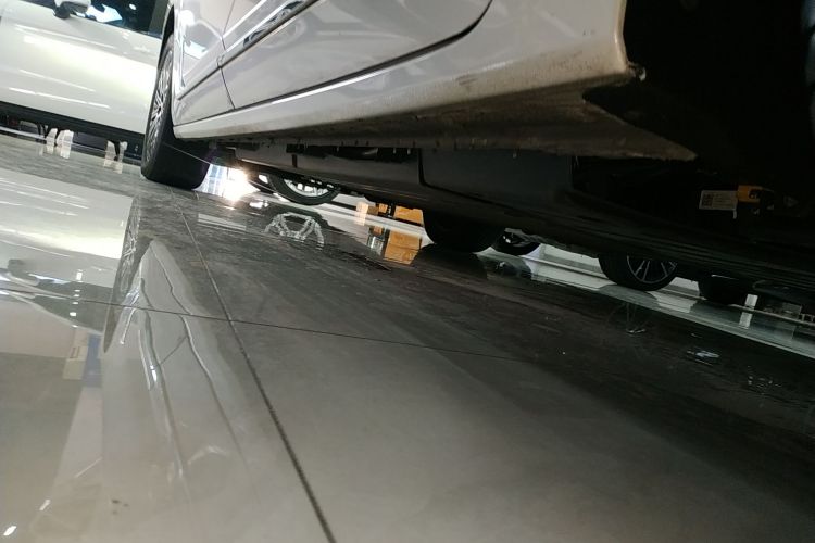 别克GL8新能源 2024款  陆尊 奢享版 7座局部细节9002