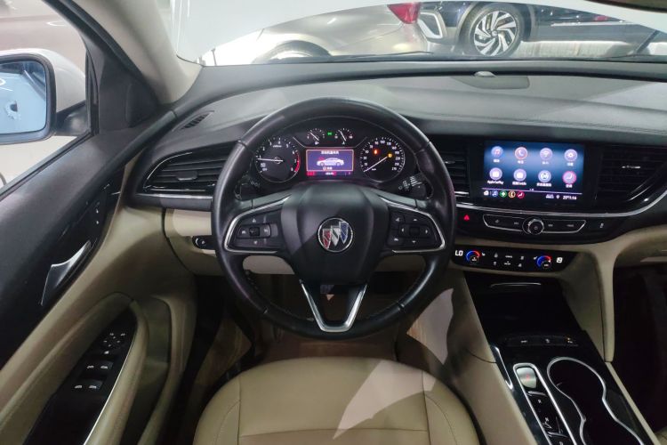 别克 君威 2020款 552T 精英型中控内饰13