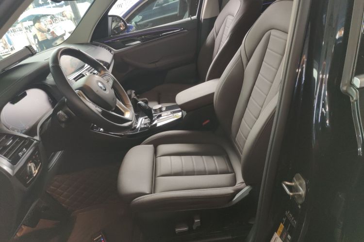 宝马iX3 2021款 改款 领先型局部细节19