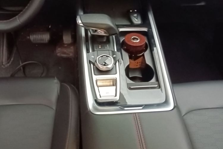 长安CS55PLUS 2024款 第三代 1.5T DCT卓越型中控内饰18