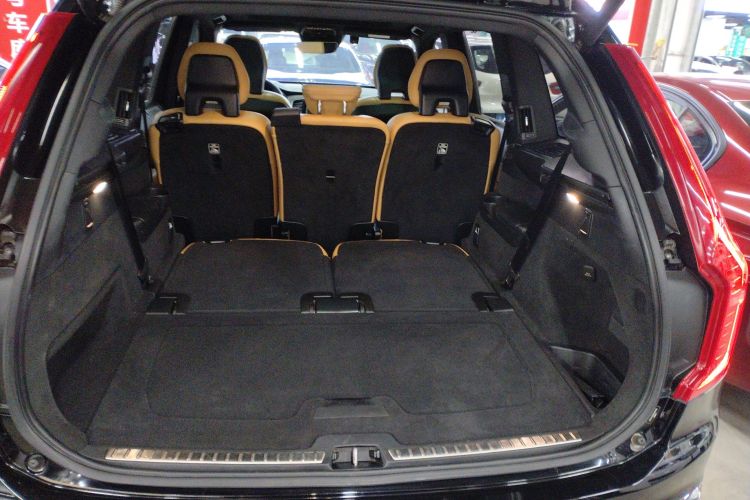 沃尔沃XC90 2019款 T6 智逸版 7座 国V机舱底盘23