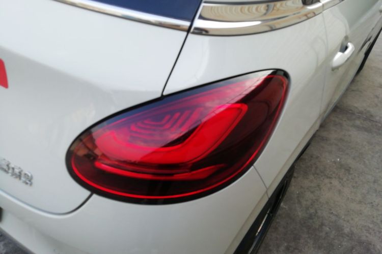 五菱汽车 五菱缤果 2023款 333km 悦享款车身外观9