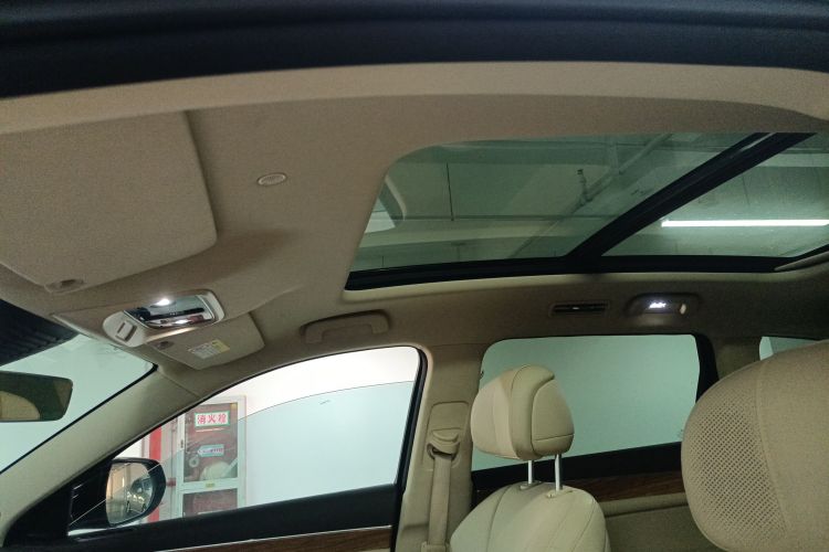 鸿蒙智行 问界M7 2024款 1.5T 智驾四驱Max版 5座局部细节22