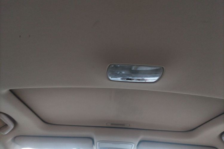 本田CR-V 2007款 2.4L 自动四驱尊贵版中控内饰22