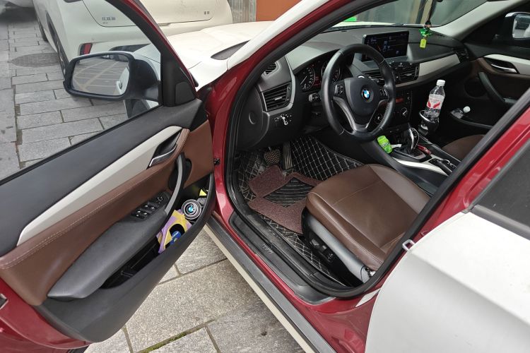 宝马X1 2014款 sDrive18i 时尚型中控内饰20