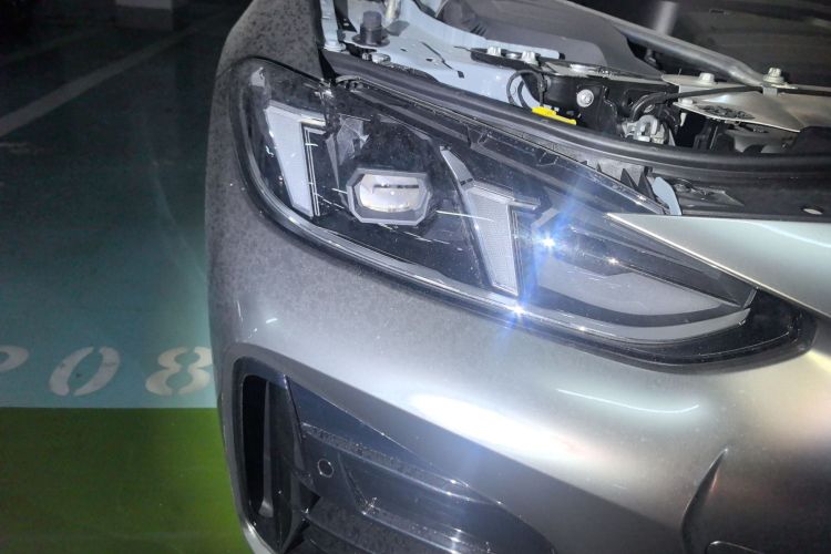 宝马4系 2024款 430i M运动曜夜套装车身外观8