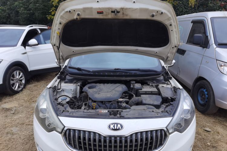 起亚K3 2015款 1.6L 自动GLS机舱底盘24