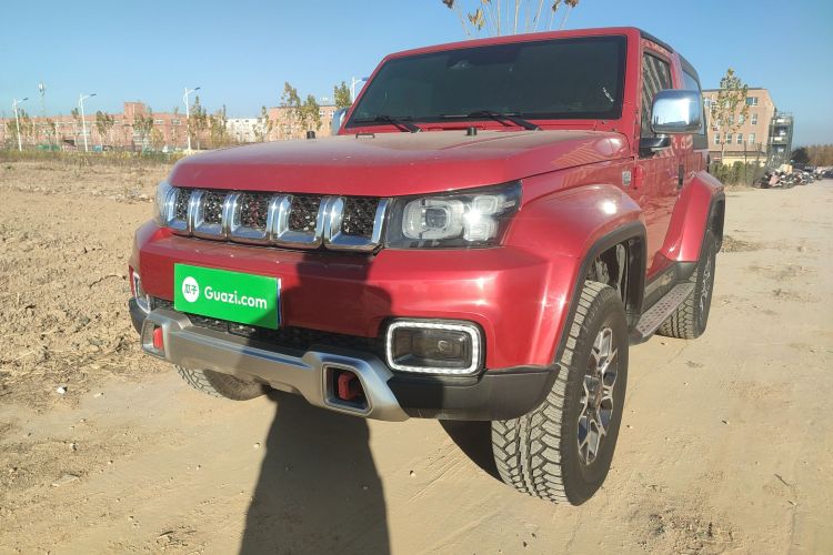 北京BJ40 2020款 2.0T 自动四驱致敬2020版侠客型车身外观1