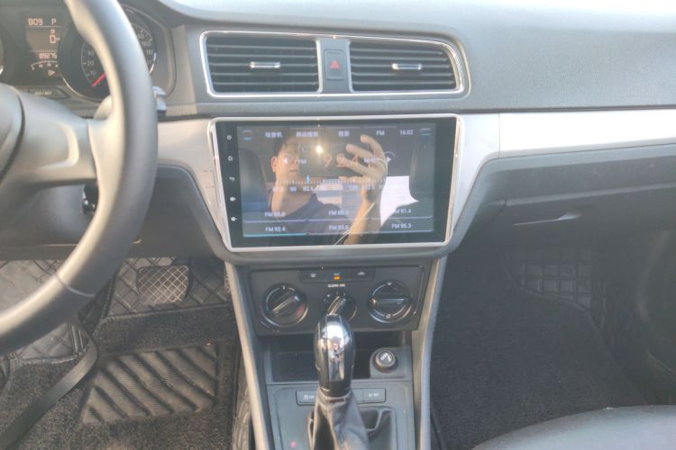 大众 朗逸 2015款 1.6L 自动风尚版局部细节16