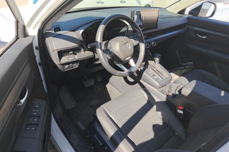 本田CR-V 2024款 240TURBO 两驱锋尚版 5座中控内饰7003