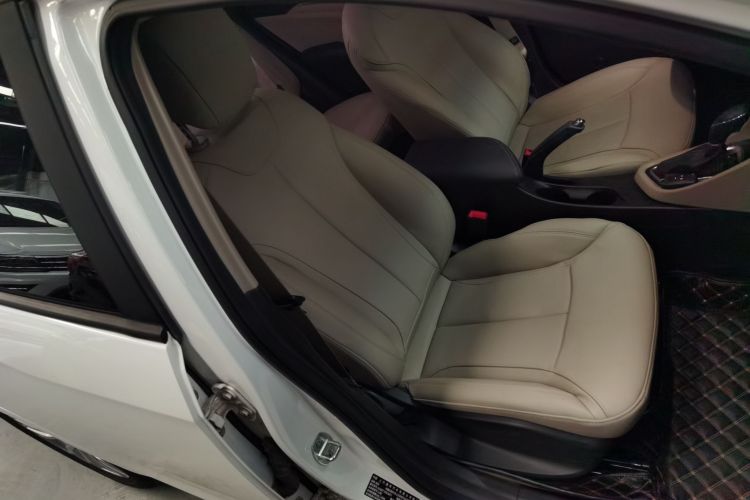 别克 英朗 2019款 15T 双离合互联精英型 国VI局部细节41