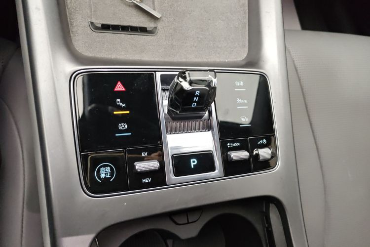 比亚迪 海豹07 DM-i 2025款 DM-i 1.5L 125km 豪华型局部细节18