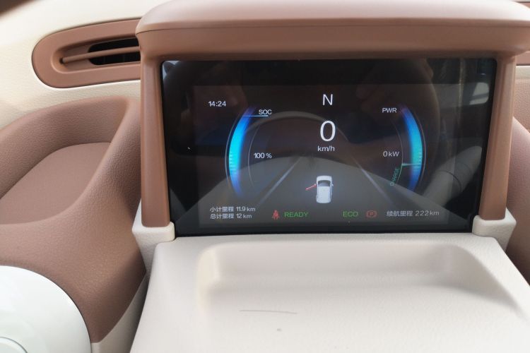 奔腾小马 2026款 222km 萌趣马 Plus中控内饰14