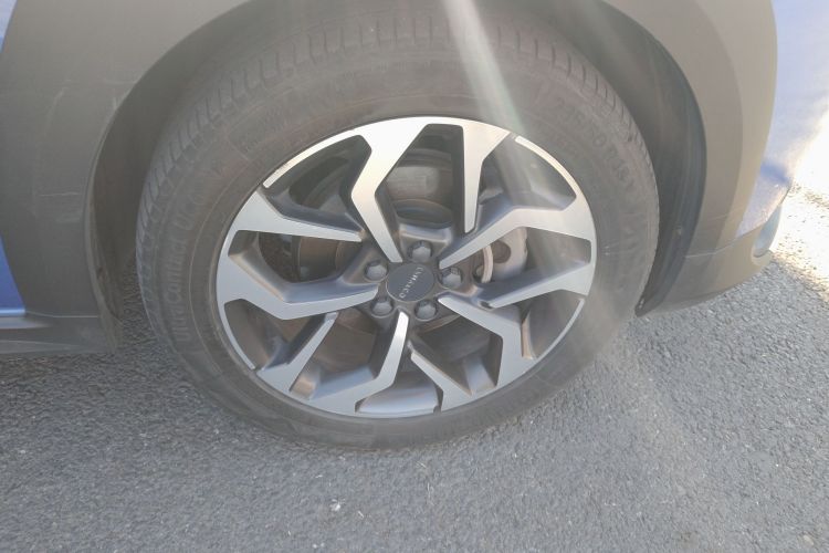 领克02 2018款 1.5T DCT两驱劲版 国V车身外观10