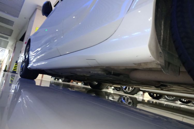 别克 君威 2019款 GS 28T 精英型 国VI局部细节9002