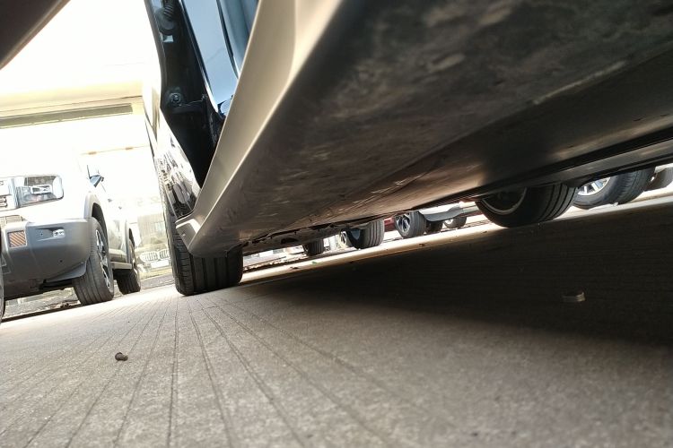 特斯拉 Model Y 2021款 标准续航后驱版局部细节9001