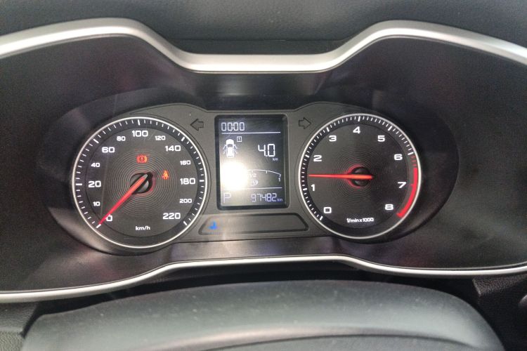 名爵ZS 2017款 1.5L 自动豪华版中控内饰14