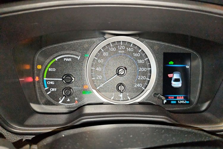 丰田 雷凌 2022款 双擎 1.8H E-CVT豪华版中控内饰14