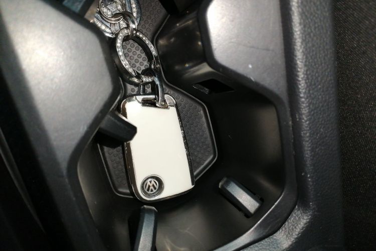 大众 途观L 2019款 改款 330TSI 自动两驱智动豪华版 国VI中控内饰11