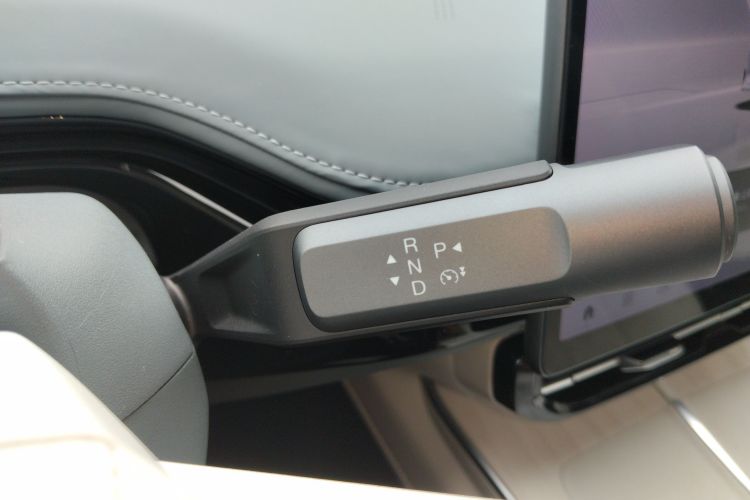 昊铂GT 2023款 710后驱超充Max版局部细节18