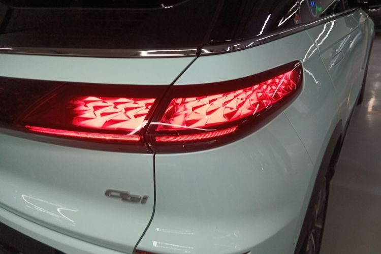 小鹏G3 2022款 G3i 460N车身外观6006