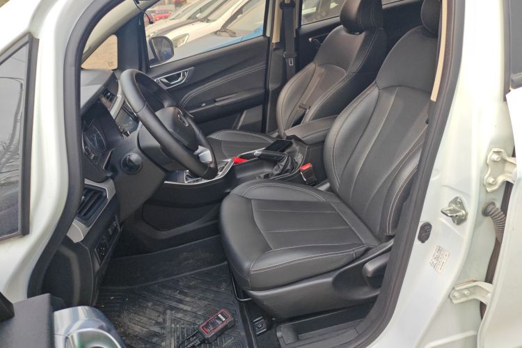 吉利汽车 远景X3 2019款 升级版 1.5L CVT精英型局部细节19