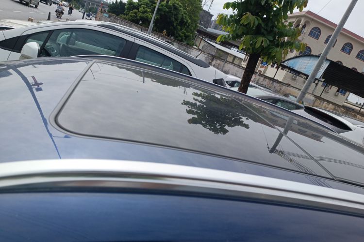 宝马2系旅行车 2018款 218i 尊享型运动套装局部细节57