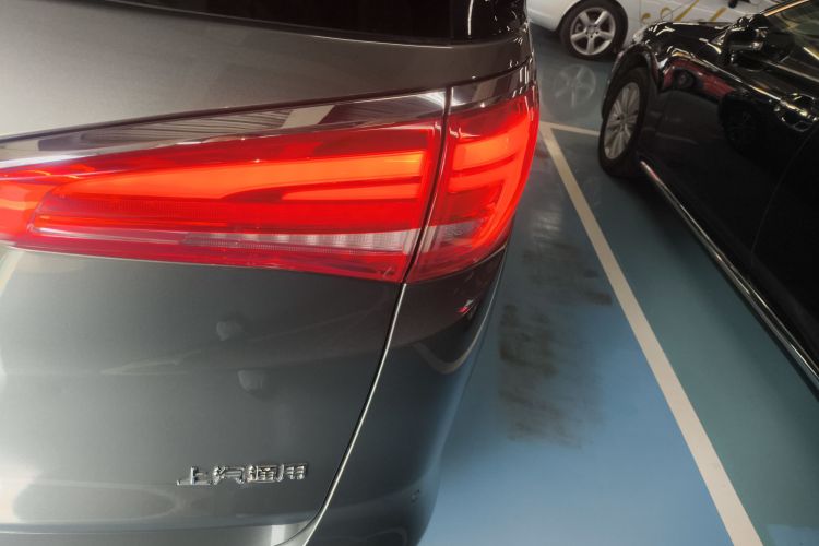 别克GL8 2017款 ES 28T 豪华型 国V车身外观6006