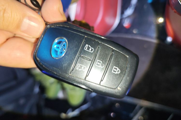 丰田 赛那SIENNA 2021款 2.5L混动 舒适版中控内饰11