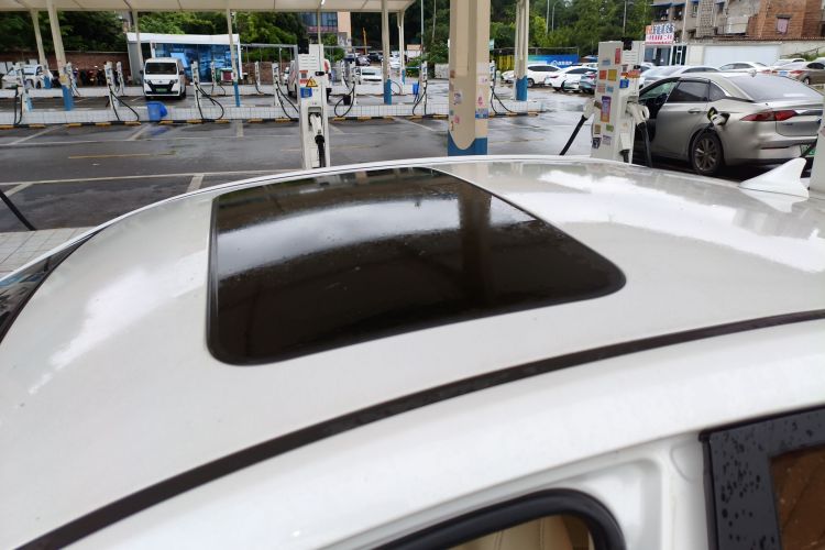 长安 逸动 2016款 1.6L 自动风尚型车身外观57