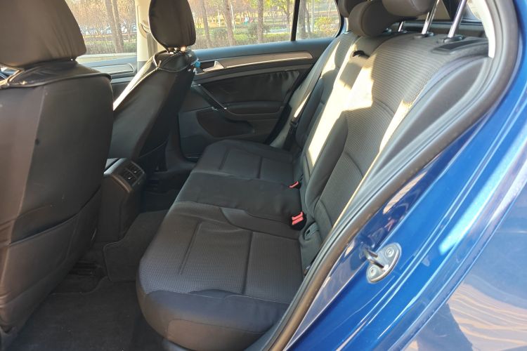 大众 高尔夫 2015款 1.6L 自动舒适型中控内饰21