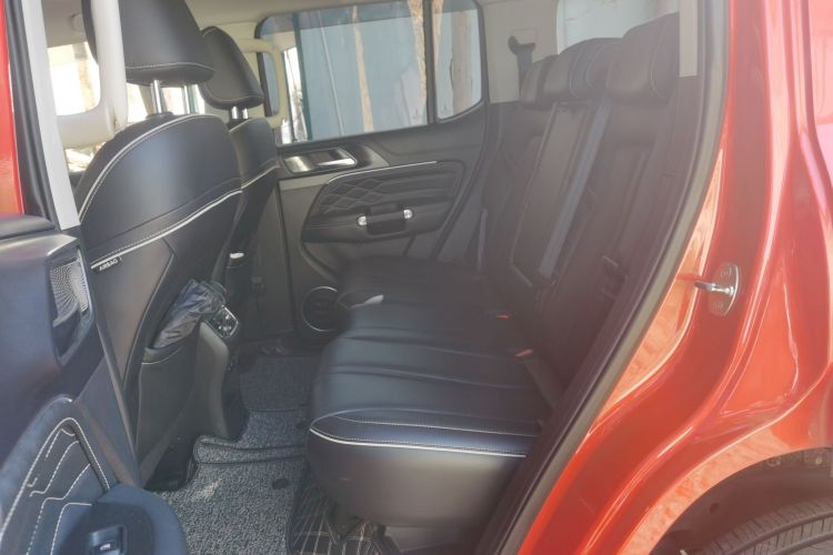 坦克300 2021款 越野版 2.0T 征服者中控内饰7004