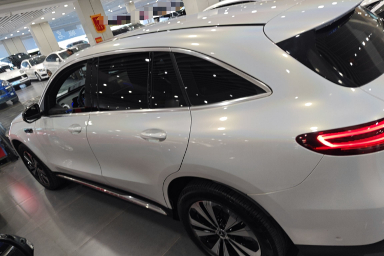 奔驰EQC 2022款 改款 EQC 350 4MATIC车身外观6003