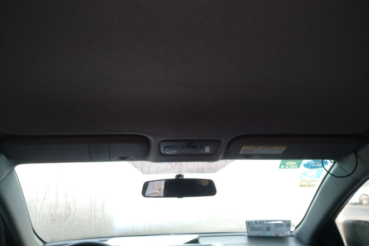 丰田 YARiS L 致炫 2015款 1.5E 自动魅动版局部细节22