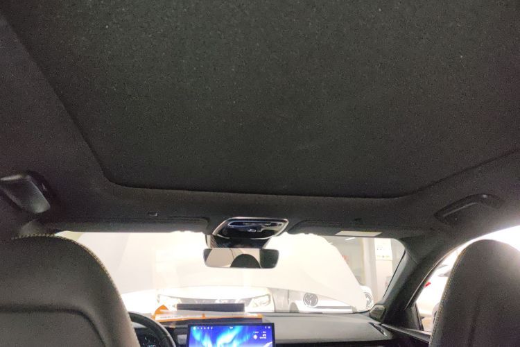 领克03 2023款 1.5TD DCT劲Pro中控内饰22