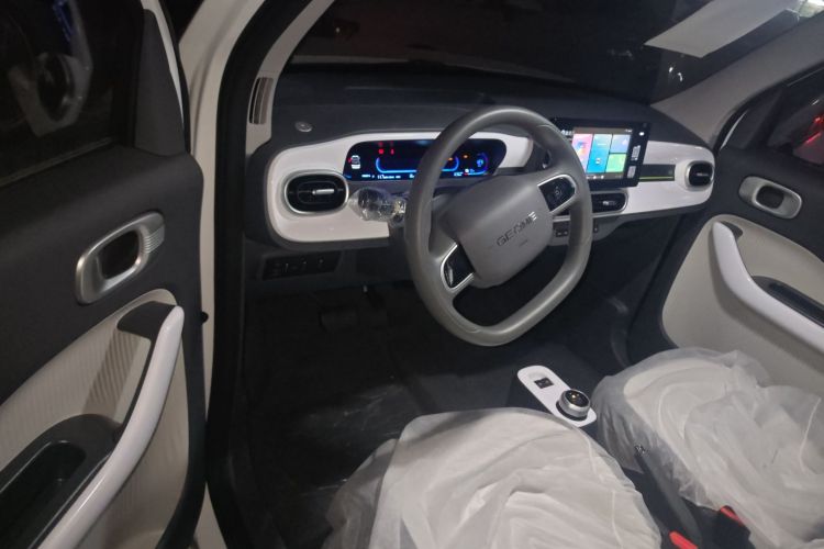 吉利银河 熊猫 2025款 210km 元气熊中控内饰20