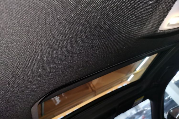 宝马3系 2017款 320i M运动型中控内饰22