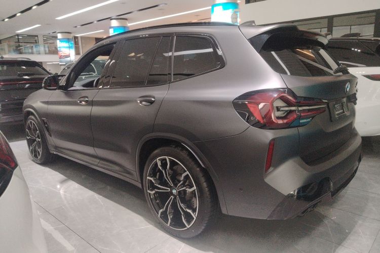 宝马X3 M 2022款 X3 M雷霆版车身外观6003