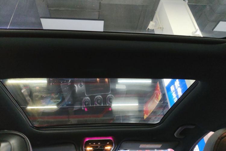 奔驰C级 2022款 改款 C 260 L 运动版局部细节22