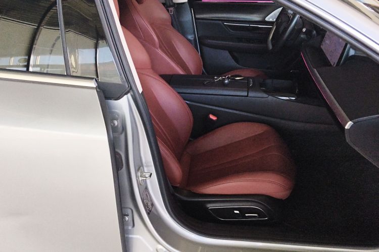 小鹏P7 2022款 480N+局部细节41