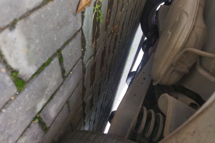 大众 途安 2011款 1.4T DSG智臻版5座局部细节9009