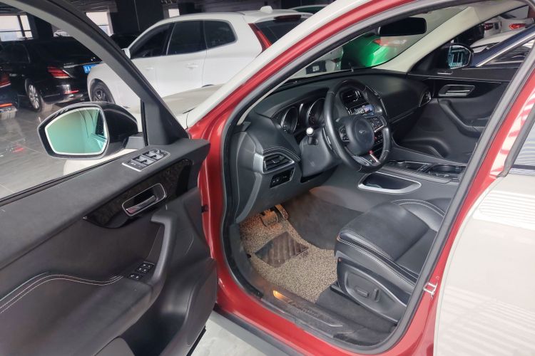 捷豹F-PACE 2016款 3.0 SC 四驱R-Sport运动版中控内饰7003