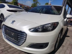 标致308 2014款 乐享版 经典 1.6L 自动优尚型