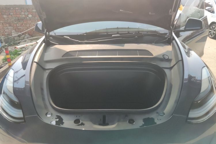 特斯拉 Model Y 2022款 改款 后轮驱动版局部细节24