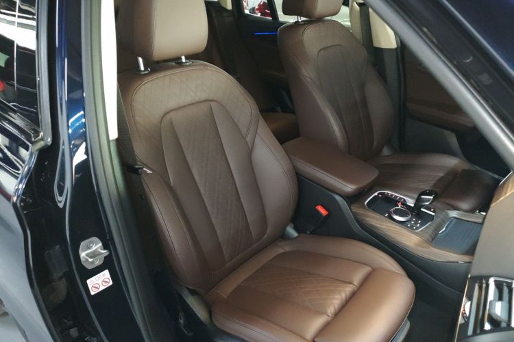 宝马X3 2022款 xDrive30i 领先型 M曜夜套装局部细节41