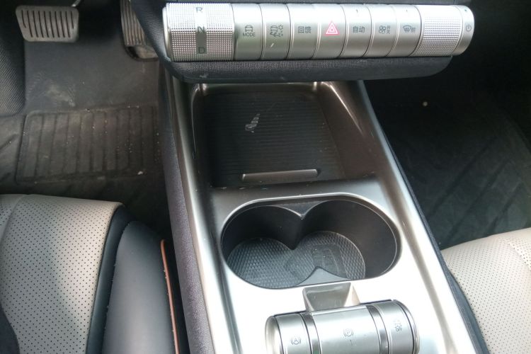 比亚迪 海豚 2024款 荣耀版 420km 时尚版局部细节18