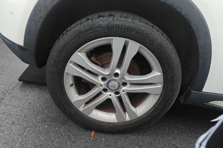 奔驰GLA 2016款 GLA 200 动感型车身外观6008